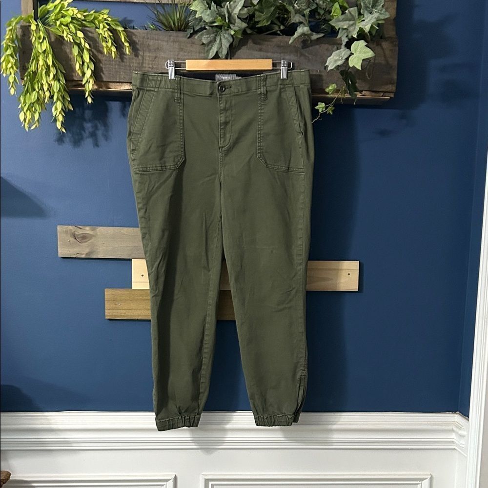 Torrid Olive Green Feel the Fit EUC 18T Women'sJogger